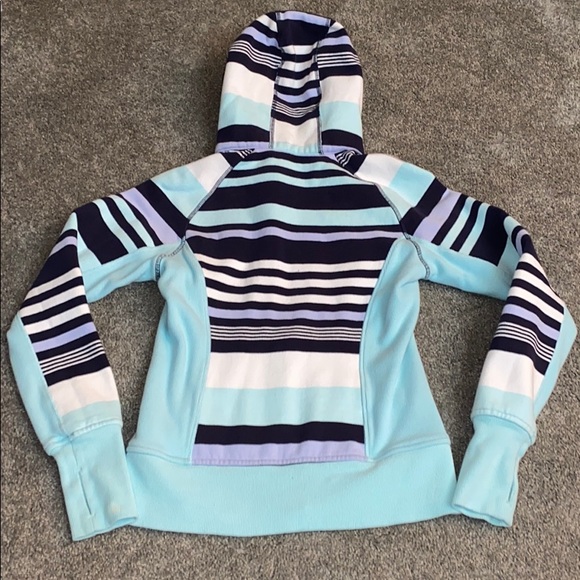 ❌SOLD❌Lululemon scuba hoodie - Picture 6 of 6